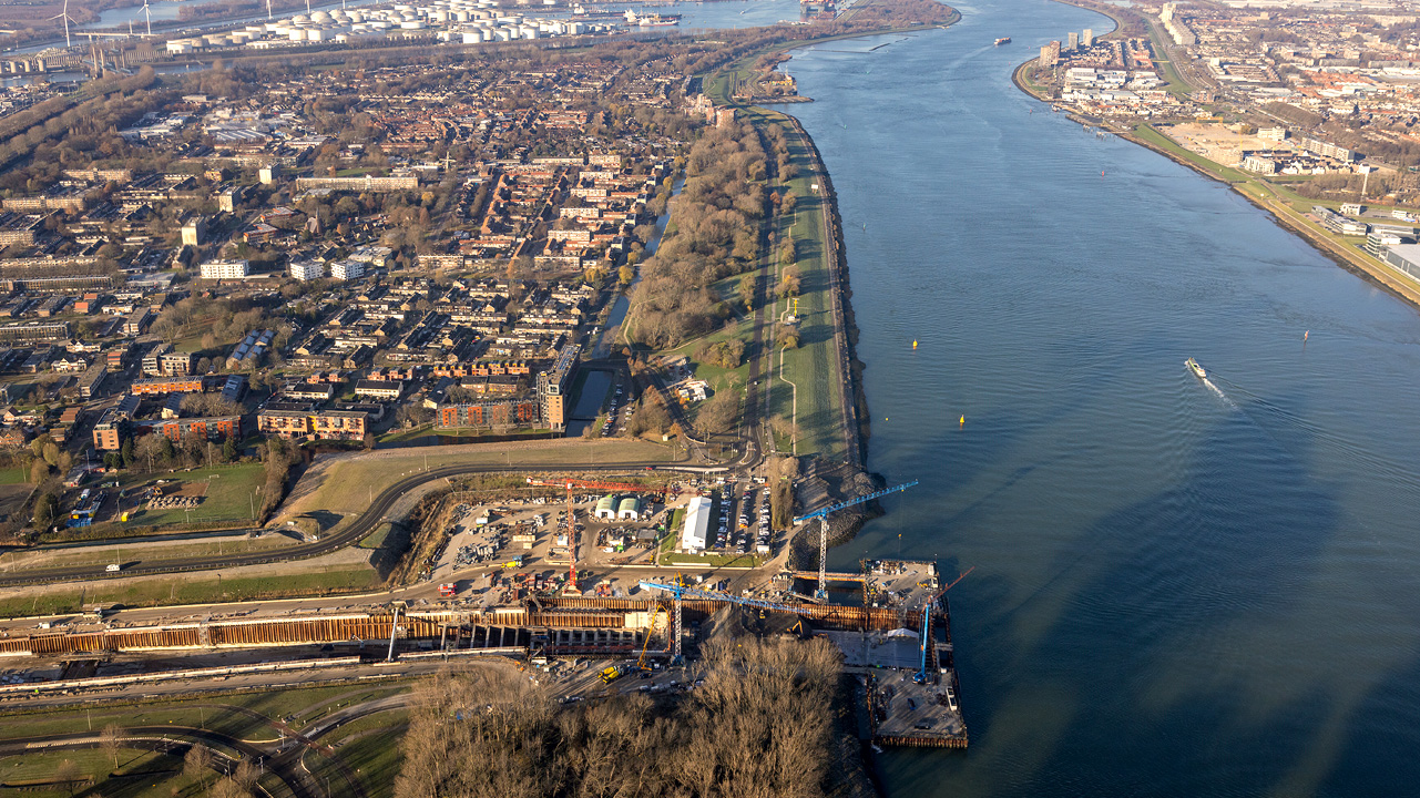 Building the A24/Blankenburg connection