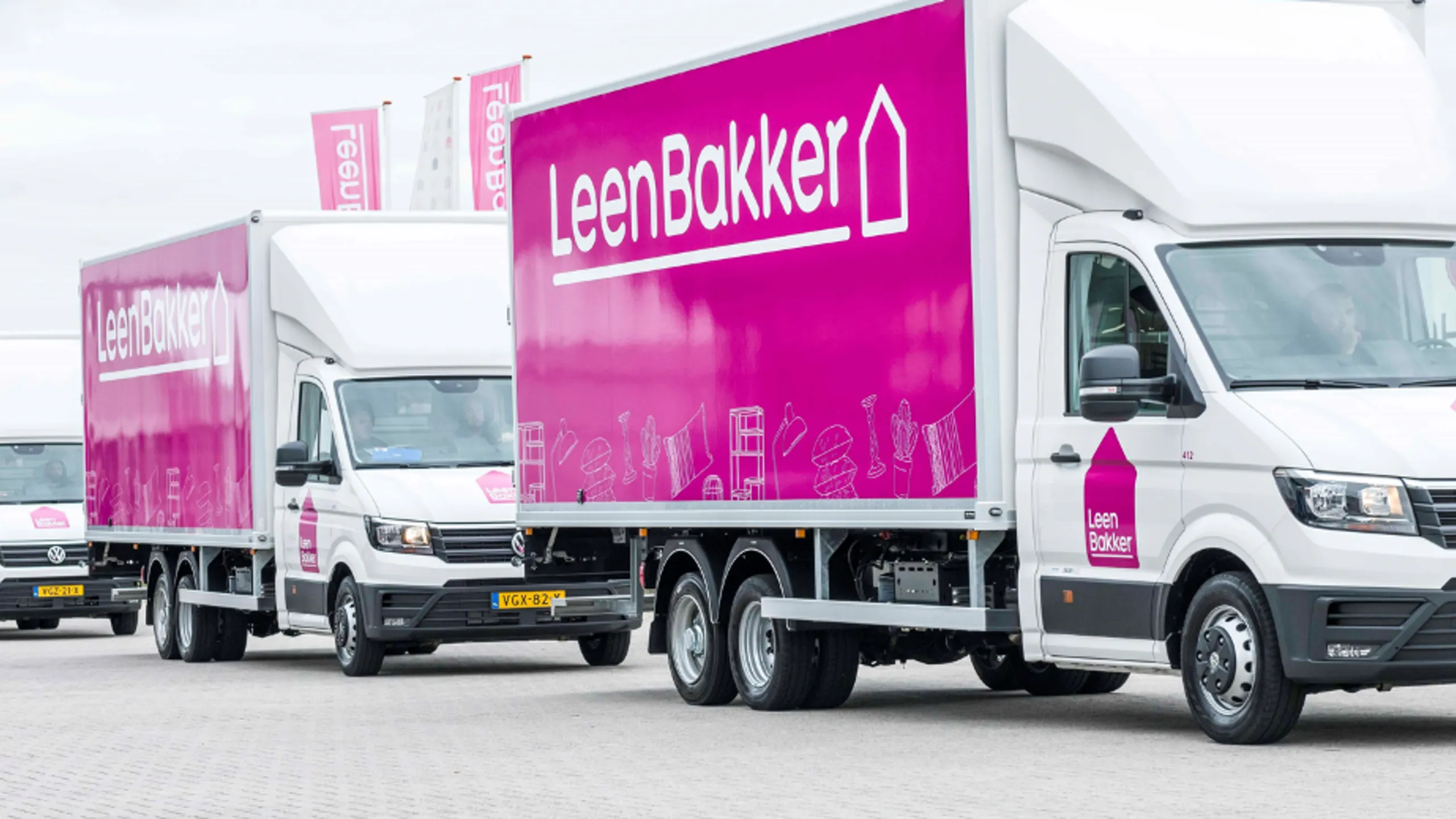 Vans of LeenBakker in a row