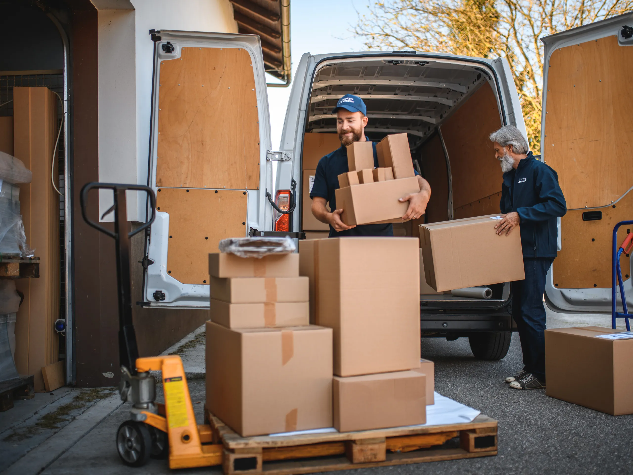 pickup & deliveries