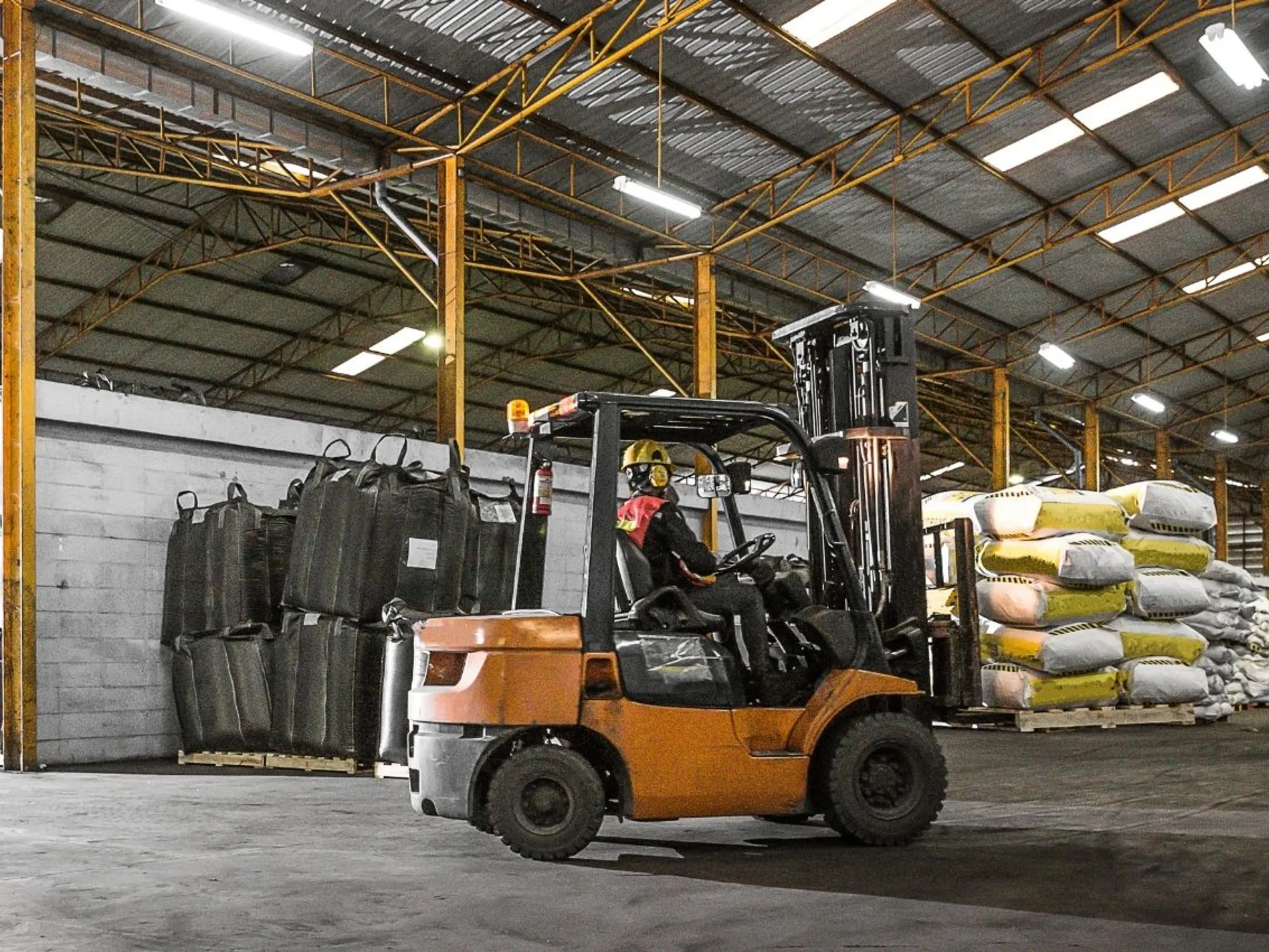 Producers & Manufacturers